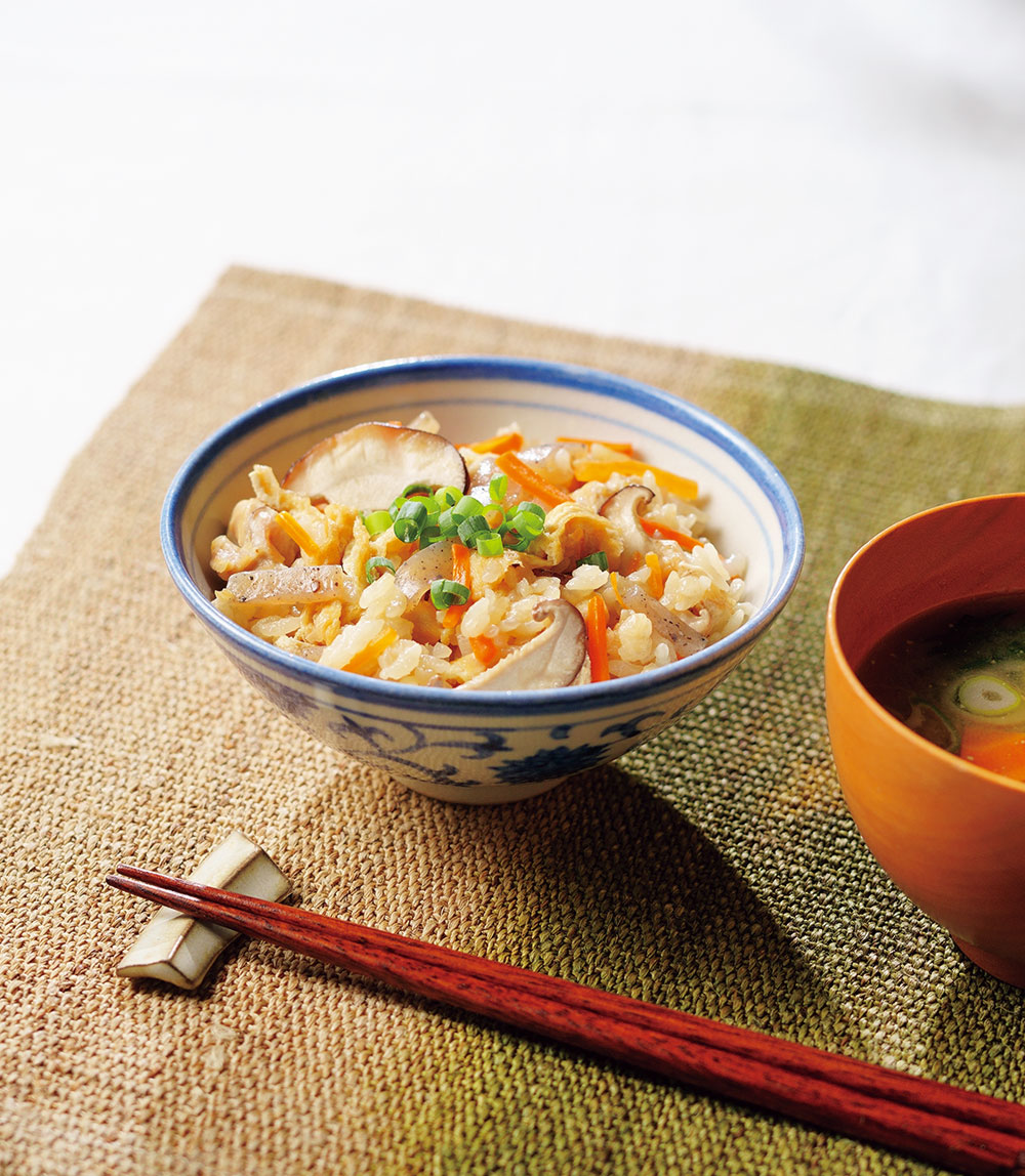 野菜だし香る　五目炊き込みごはん