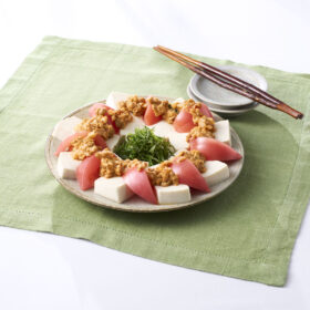 豆腐とトマトの韓国風納豆ソース