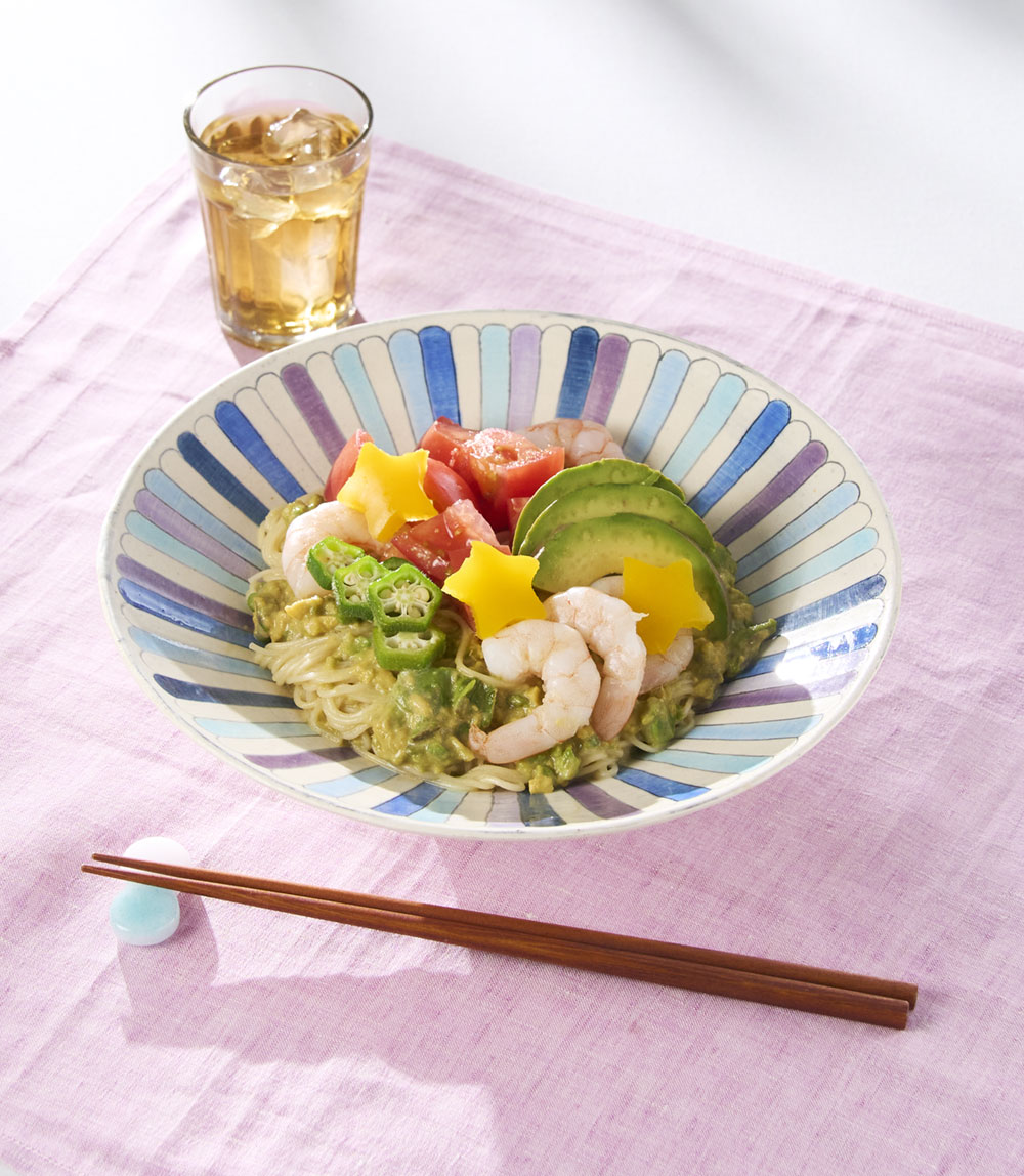 トマトアボカド海老そうめん