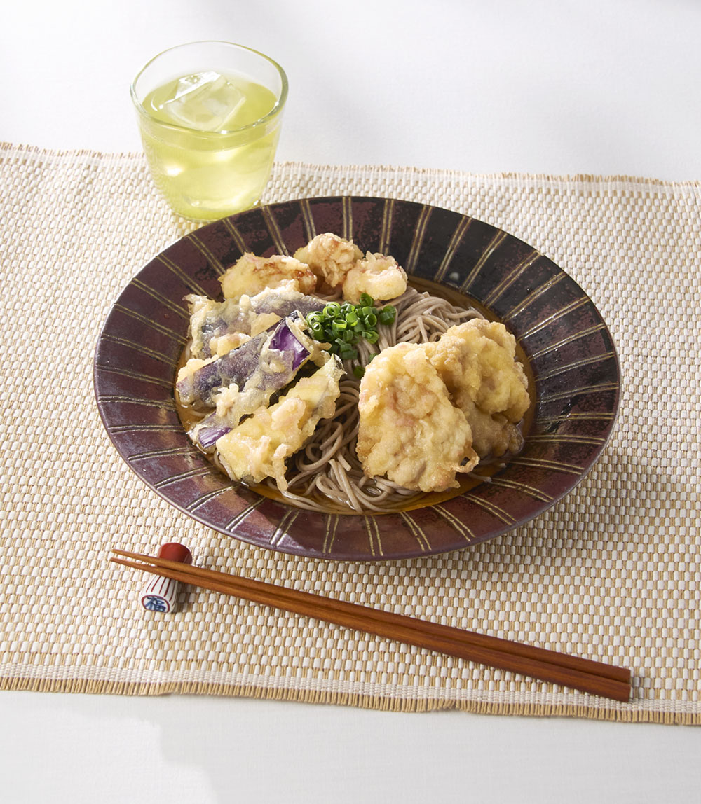 紅しょうが衣の冷やし天ぷらそば