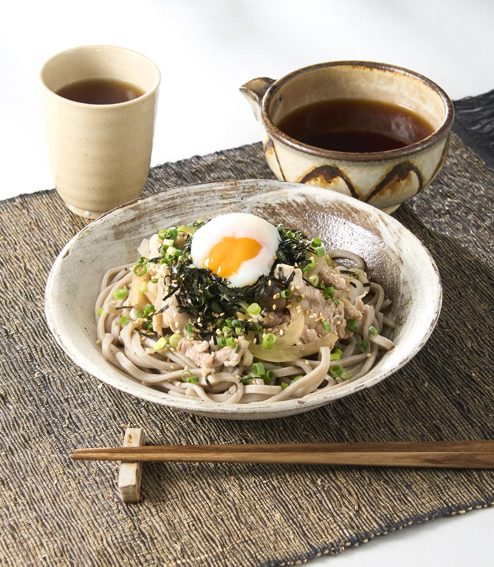 たっぷり肉そば