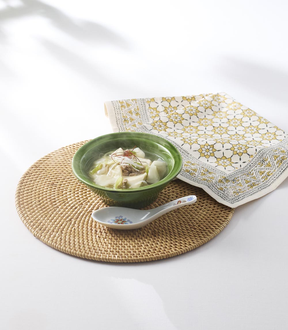 もち麦入りチキンスープ