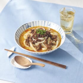 旨辛担々冷やしカレーうどん