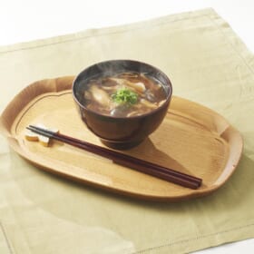 自然の旨みあふれる たっぷり4種のきのこ汁